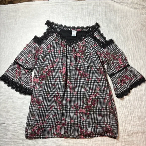 Arizona Jean Company Black and Pink Checkered Blouse - Picture 2 of 5